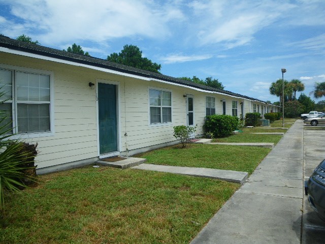 1845 Old Moultrie Road, Unit 11 St. Augustine, FL 32084 - Photo 2 of 10 Gallery Image 2