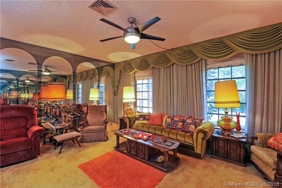 3323 West Park Road Hollywood, FL 33021 - Photo 4 of 35