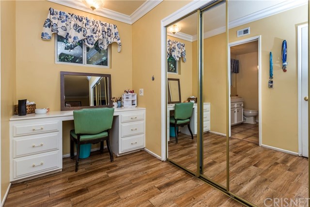 23565 Neargate Drive Newhall, CA 91321 - Photo 14 of 29