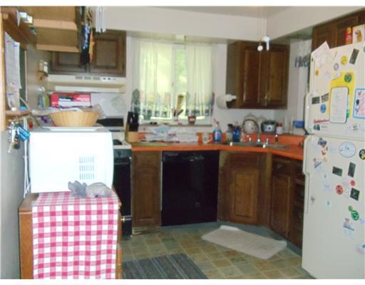 1611 McCully Road Castle Shannon, PA 15234 - Photo 2 of 9 Gallery Image 2