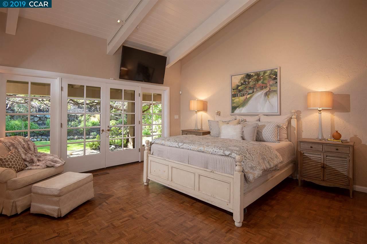 49 Altarinda Road Orinda, CA 94563 - Photo 10 of 21
