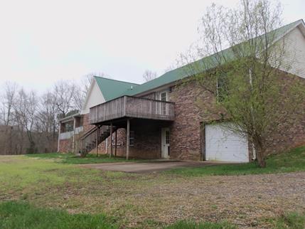5024 Moorefield Road Cunningham, TN 37052 - Photo 3 of 21 Back