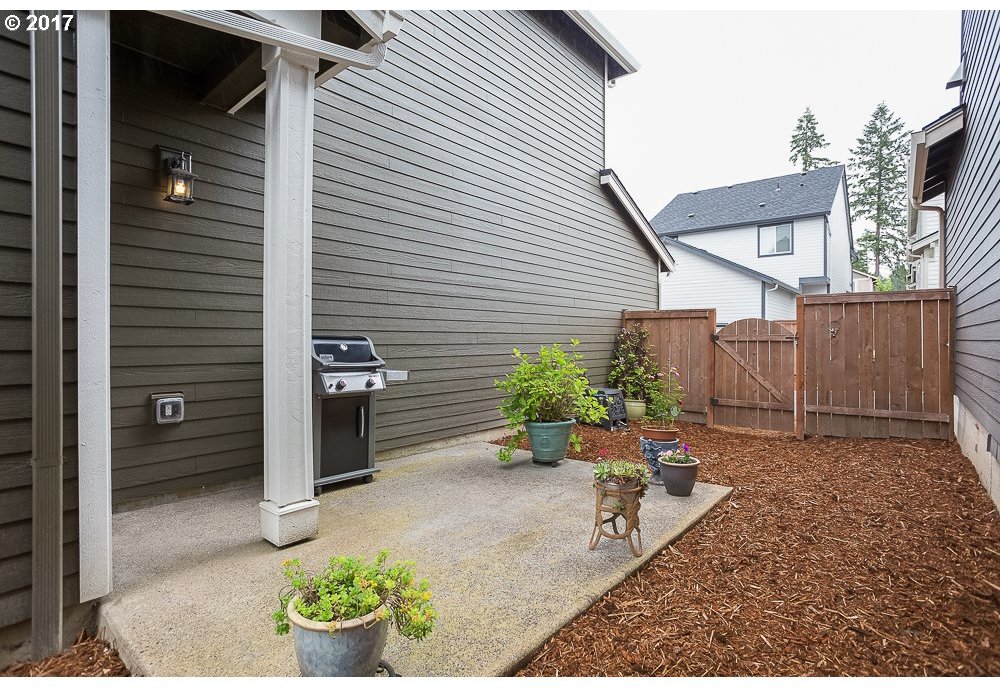 14331 Southwest Rancher Lane Beaverton, OR 97008 - Photo 11 of 11 Gallery Image 11