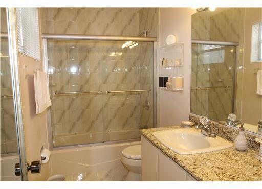 8161 Southwest 104th Street Miami, FL 33156 - Photo 7 of 11