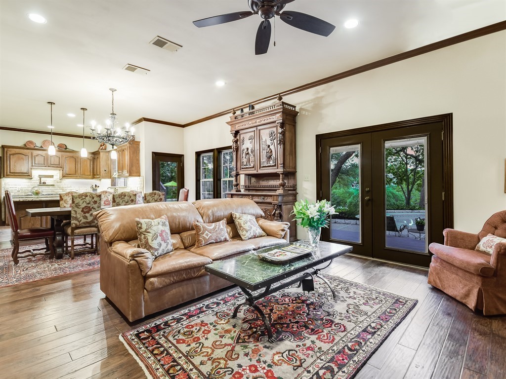 805 Crystal Mountain Drive Austin, TX 78733 - Photo 13 of 38