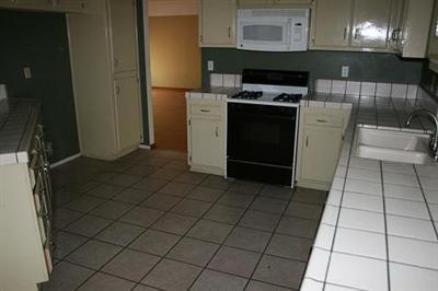 6000 Alderpointe Street Bakersfield, CA 93313 - Photo 4 of 15