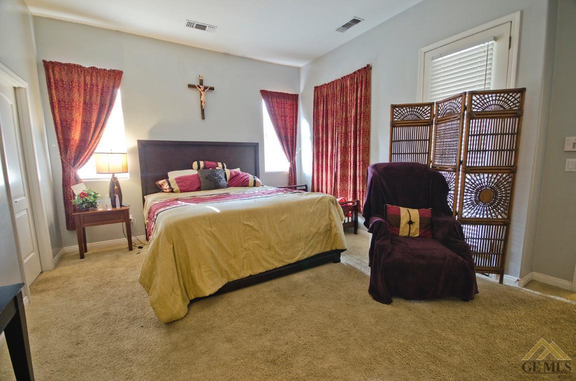 2711 Crescent Ridge Street Bakersfield, CA 93313 - Photo 15 of 19 Gallery Image 15
