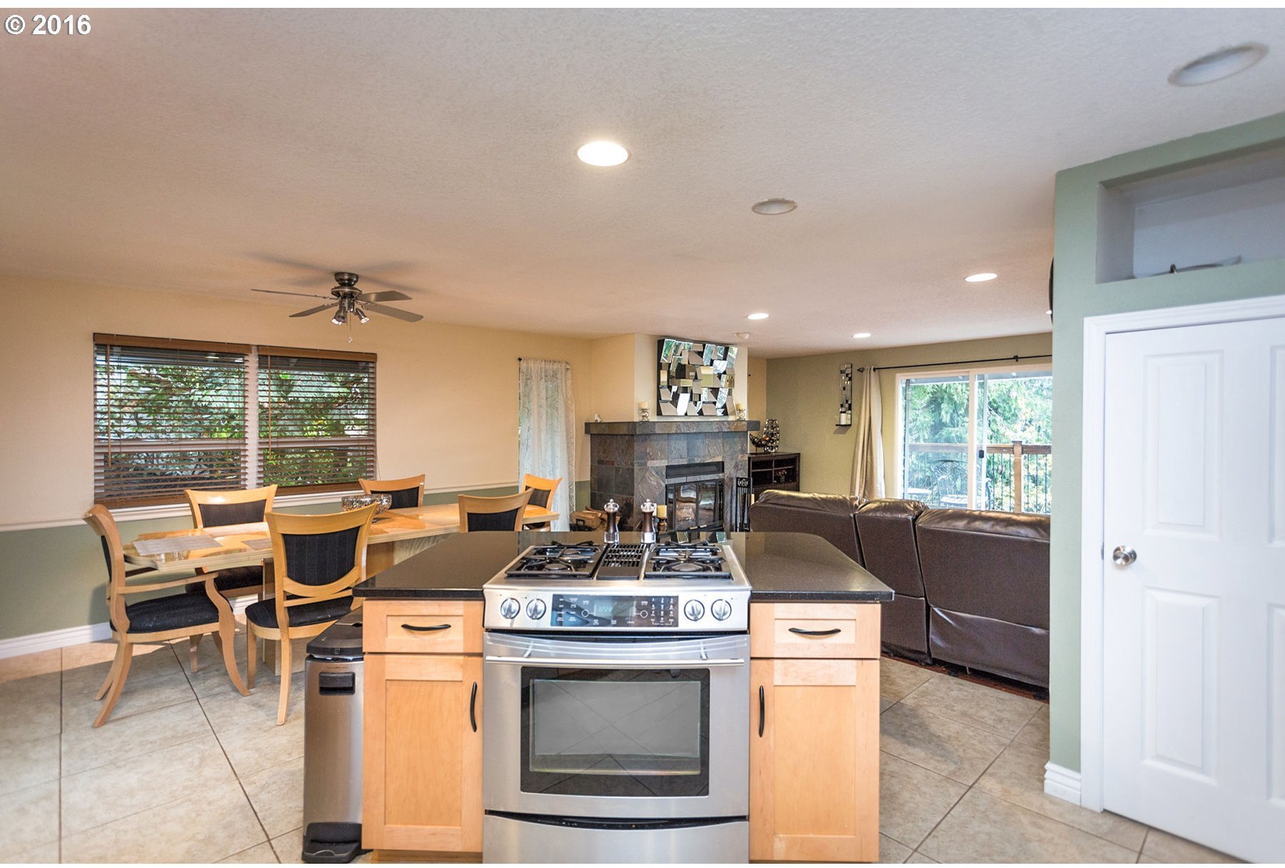 18680 Southwest Hart Road Beaverton, OR 97007 - Photo 32 of 32 Gallery Image 32