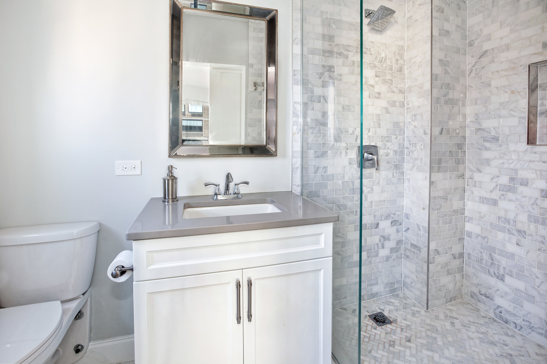 310 East 49th Street, Unit PH-B Manhattan, NY 10017 - Photo 5 of 8