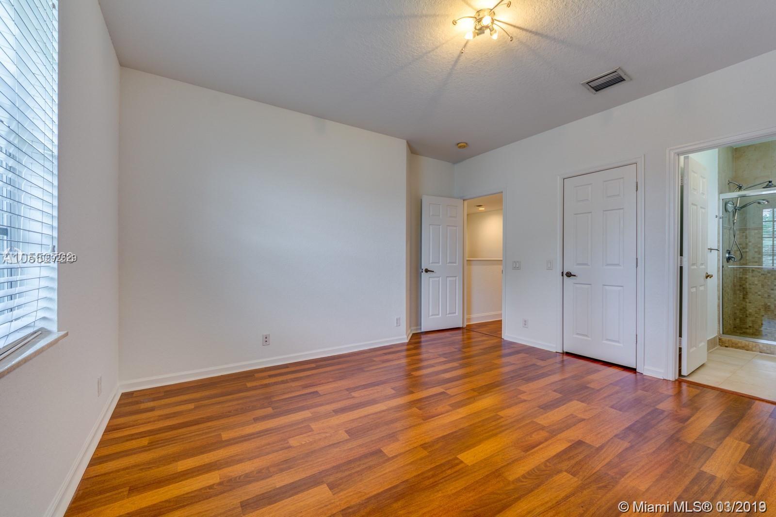 2019 Harbor View Circle Weston, FL 33327 - Photo 17 of 31