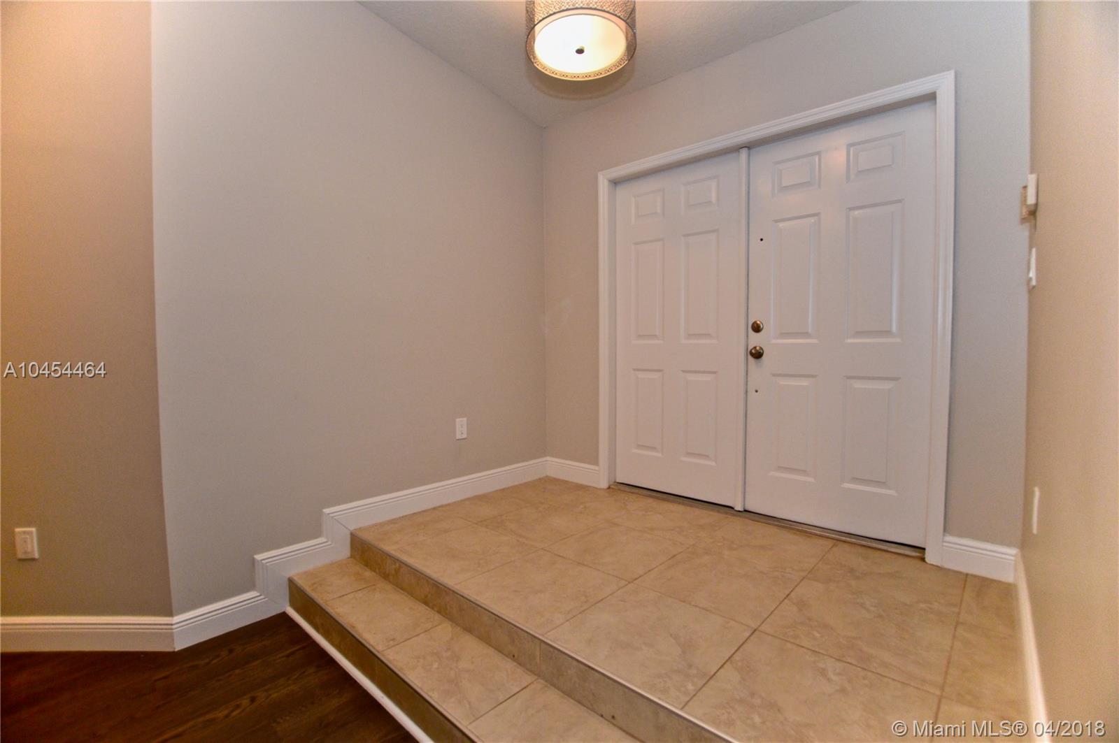 12152 Natalies Cove Road Cooper City, FL 33330 - Photo 3 of 33