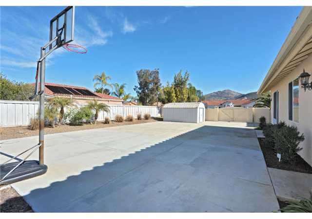 15834 Riparian Road Poway, CA 92064 - Photo 23 of 25