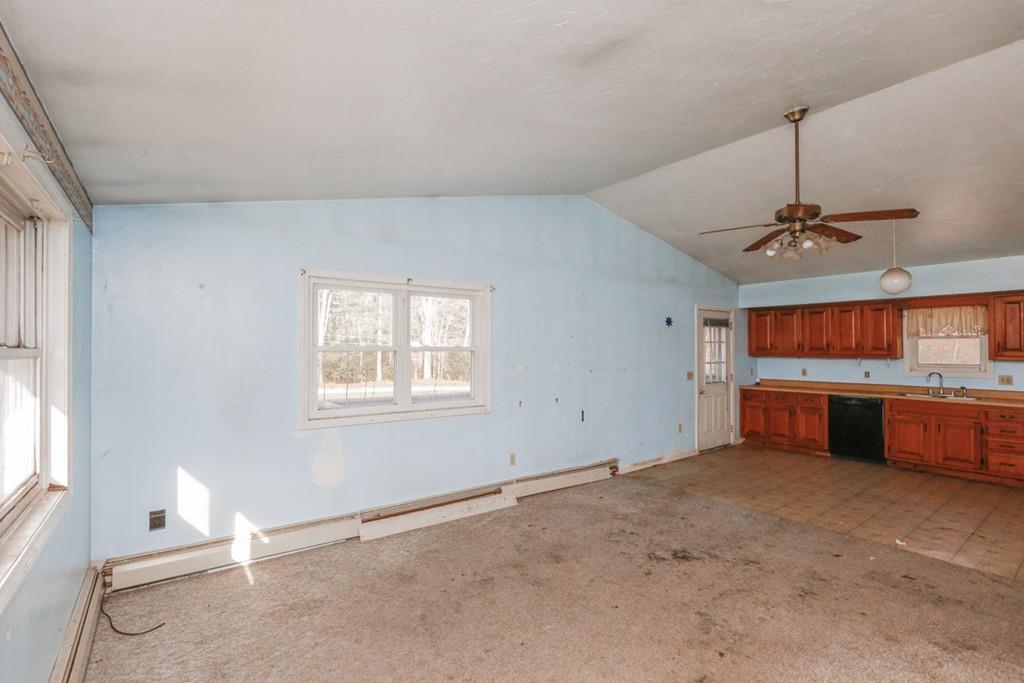 132 Old Webster Road Oxford, MA 01540 - Photo 8 of 25 Gallery Image 8