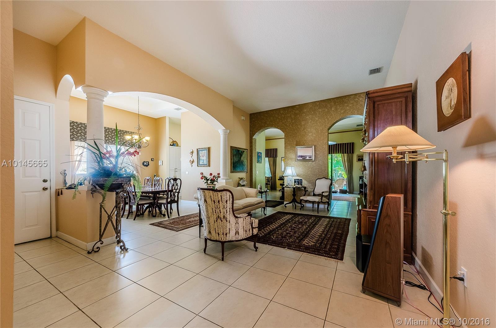 7564 Southwest 190th Street Cutler Bay, FL 33157 - Photo 5 of 30