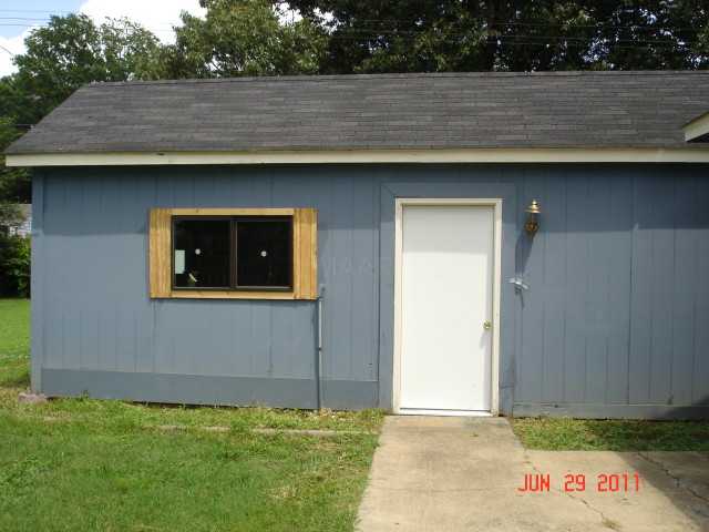 7830 Admiral Road Millington, TN 38053 - Photo 8 of 9 Workshop
