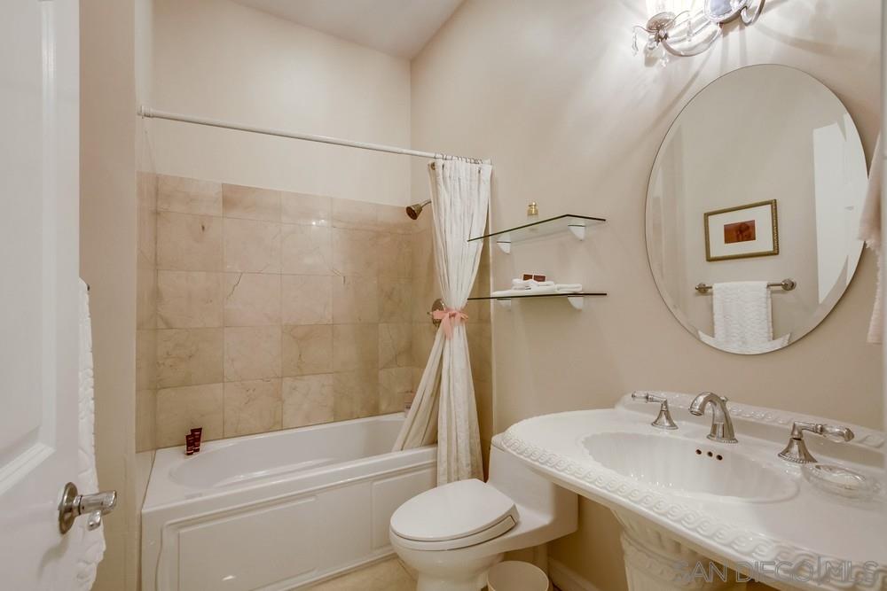 5366 La Jolla Boulevard, Unit 301C La Jolla, CA 92037 - Photo 18 of 25