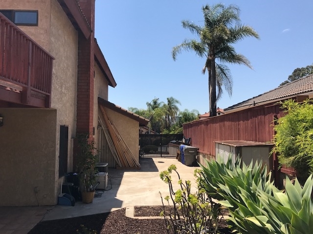 1630 Fuerte Ranch Road El Cajon, CA 92019 - Photo 16 of 25 Extra Large side yard for RV/Boat Parking or for anything else that might fit
