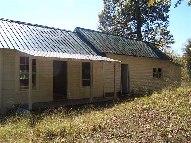 215 Streaming Water Loop Clifton, TN 38425 - Photo 8 of 8 Gallery Image 8