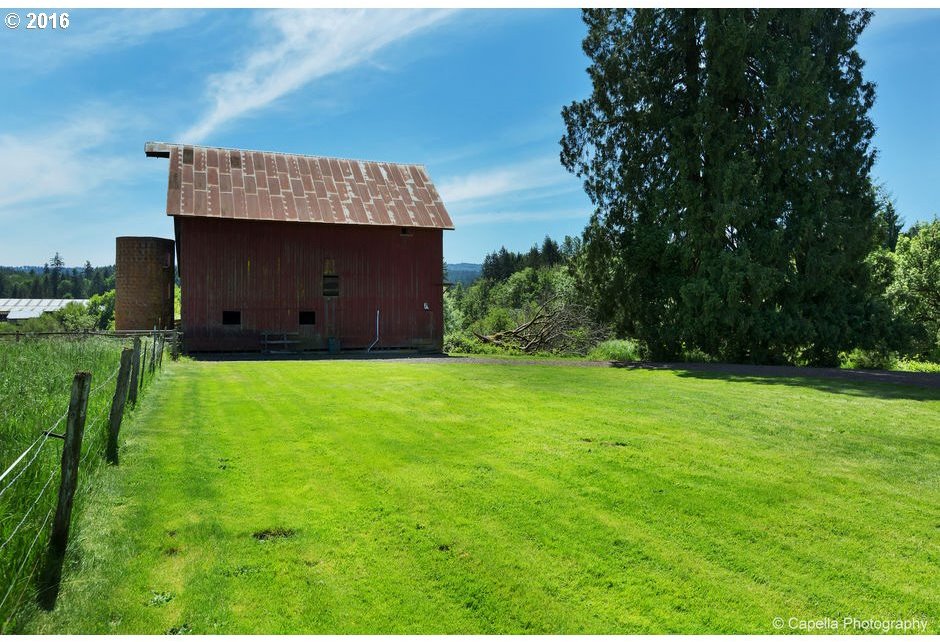 15596 Southwest Midway Road Hillsboro, OR 97123 - Photo 9 of 32
