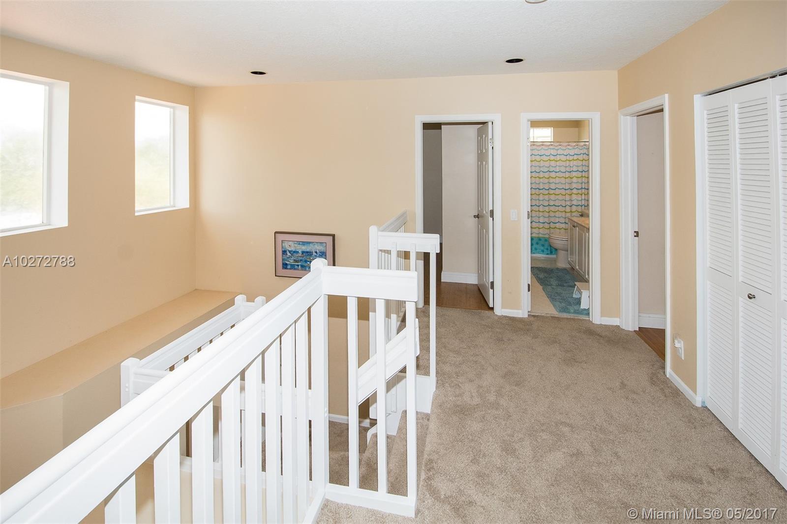 837 Falling Water Road Weston, FL 33326 - Photo 16 of 27