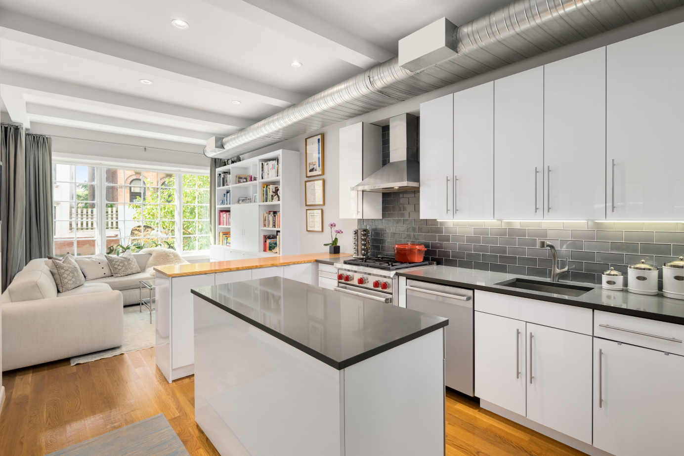 227 East 7th Street, Unit 2nd Floor Manhattan, NY 10009 - Photo 2 of 12