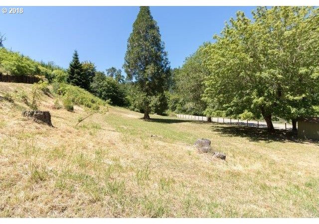11359 Tyee Road Umpqua, OR 97486 - Photo 29 of 32 Gallery Image 29