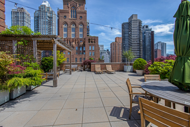 130 East 63rd Street, Unit 10A Manhattan, NY 10065 - Photo 8 of 10