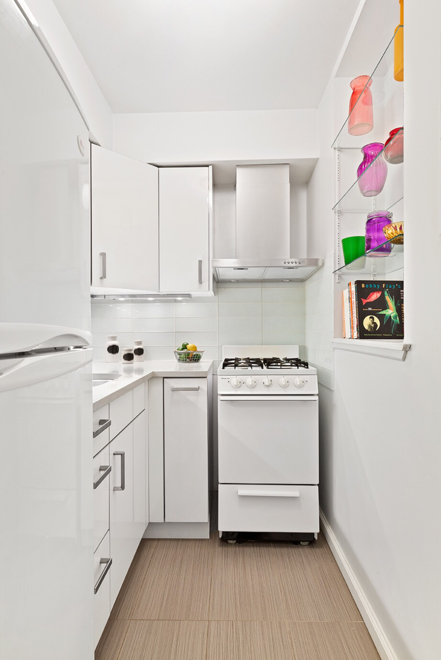 214 Riverside Drive, Unit 703 Manhattan, NY 10025 - Photo 4 of 8 Gallery Image 4