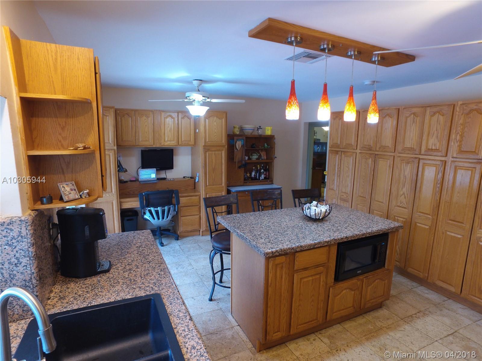 8741 Southwest 85th Street Miami, FL 33173 - Photo 6 of 33 Gallery Image 6