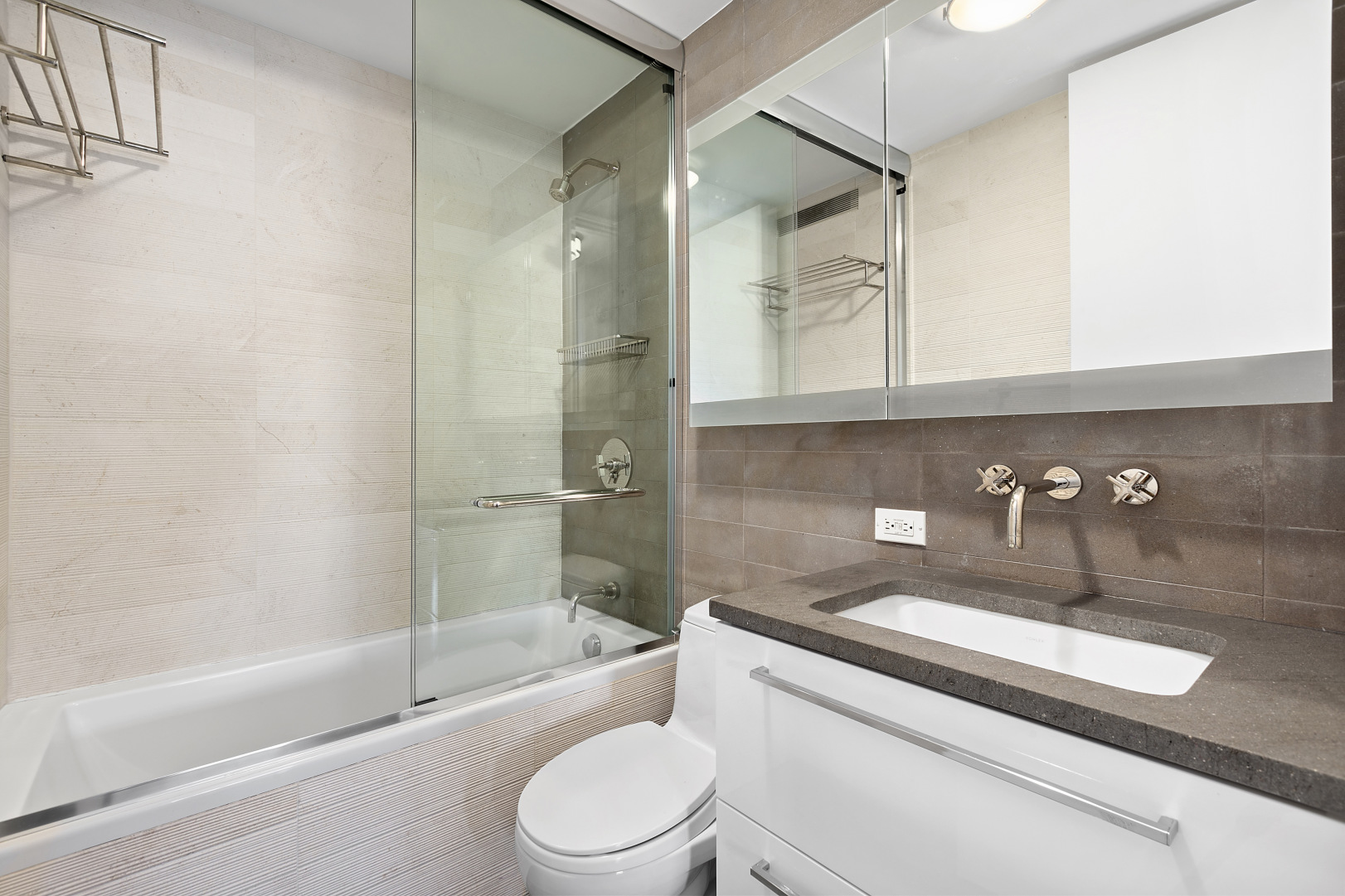 515 East 72nd Street, Unit 29G Manhattan, NY 10021 - Photo 10 of 16