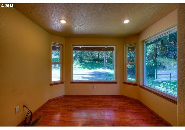 231 Primrose Road Kelso, WA 98626 - Photo 12 of 16 Gallery Image 12