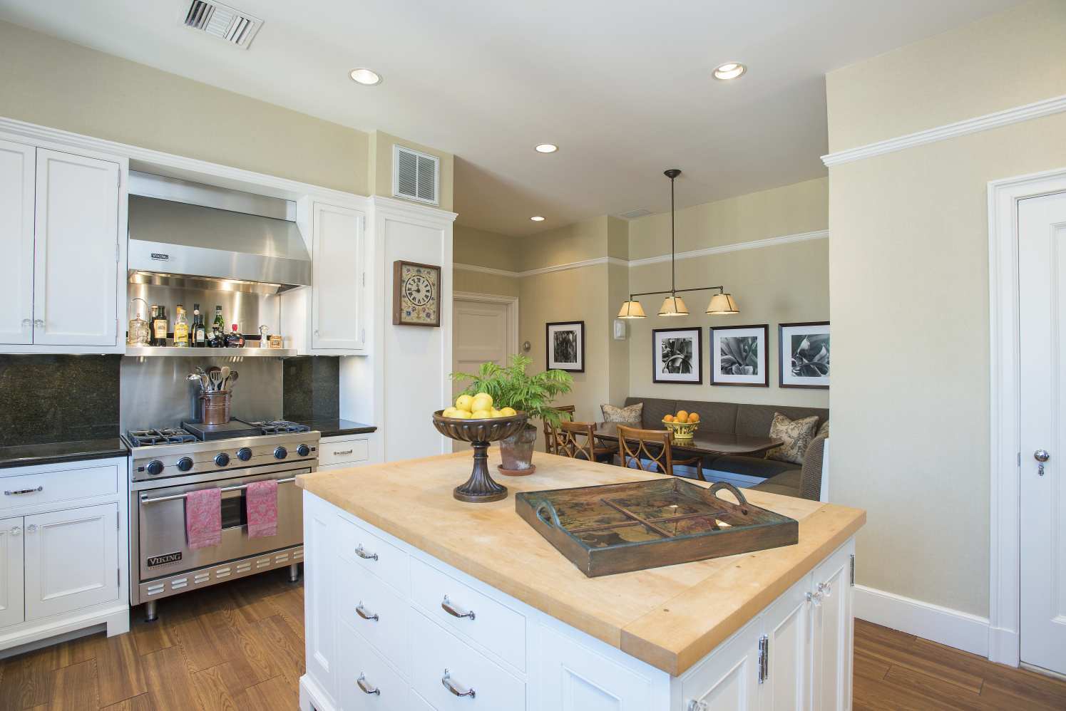 435 East 52nd Street, Unit 16C Manhattan, NY 10022 - Photo 13 of 29