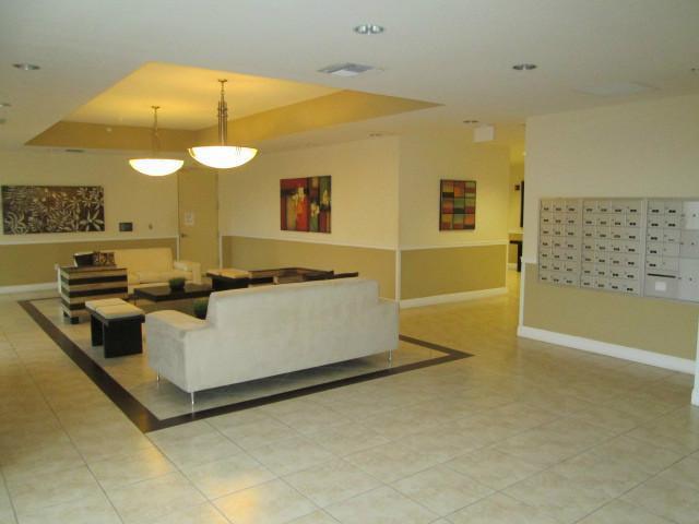 2425 Southwest 27th Avenue, Unit 907 Miami, FL 33145 - Photo 23 of 25