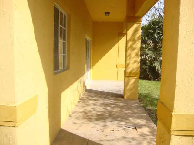 20337 Southwest 88th Court Miami, FL 33189 - Photo 7 of 7