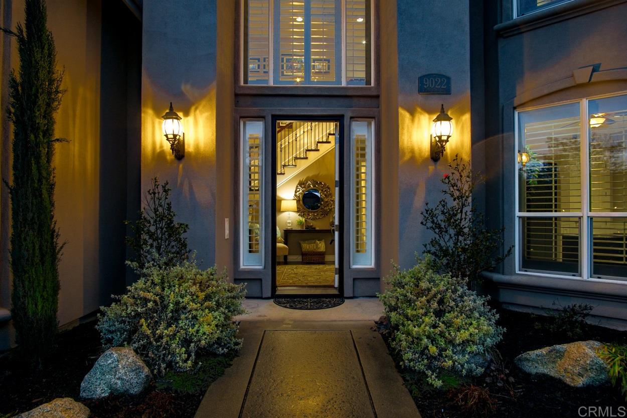 9022 Cedar Ridge Drive Granite Bay, CA 95746 - Photo 3 of 25