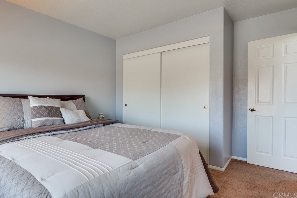 2310 Whiteoak Lane Corona, CA 92882 - Photo 33 of 46