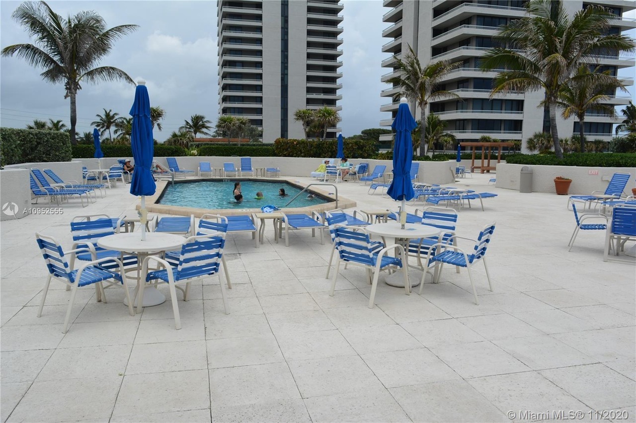 5540 North Ocean Drive, Unit 5D Riviera Beach, FL 33404 - Photo 19 of 23