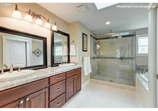 11200 Southwest Spring Hill Road Gaston, OR 97119 - Photo 5 of 16