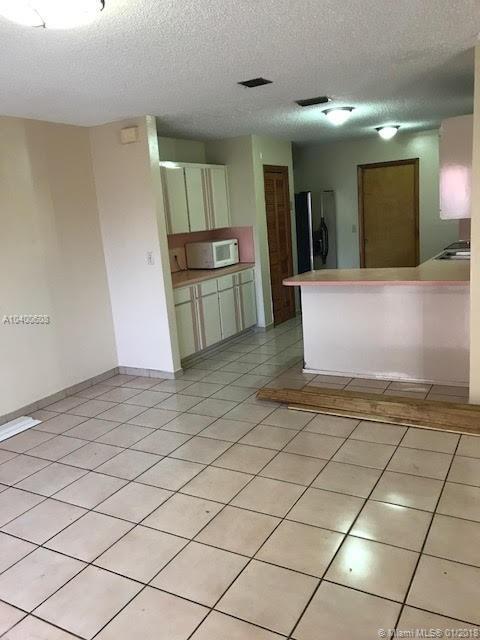 4239 Northwest 4th Street, Unit 7 Miami, FL 33126 - Photo 4 of 27