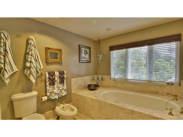 25127 Hatton Road Carmel, CA 93923 - Photo 10 of 25