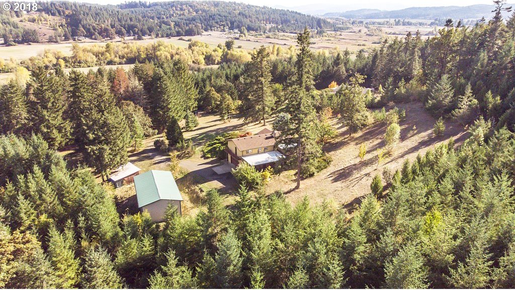 16225 Gilliam Road Dallas, OR 97338 - Photo 27 of 32
