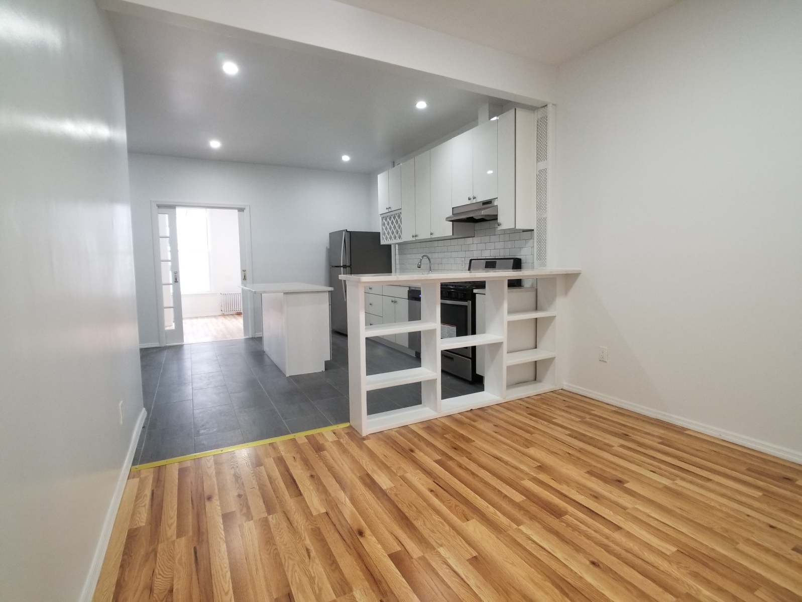 984 Metropolitan Avenue, Unit 1 Brooklyn, NY 11211 - Photo 12 of 20