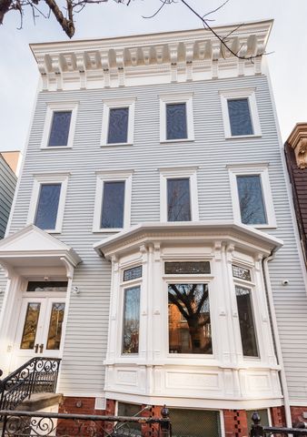 $6,500 | 110 India Street, Unit GARDEN | Greenpoint