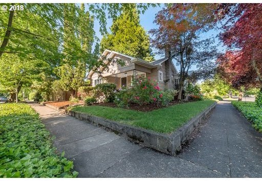 503 5th Street Springfield, OR 97477 - Photo 15 of 32