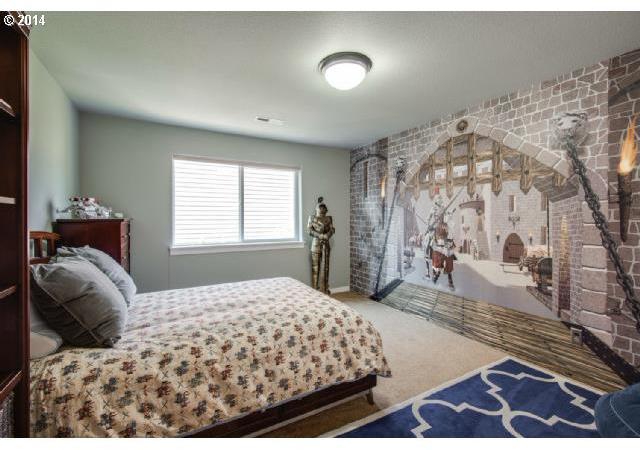 13225 Southwest Summit Ridge Street Tigard, OR 97224 - Photo 10 of 16 Gallery Image 10