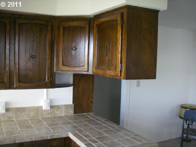 47646 Northwest Hillside Road Forest Grove, OR 97116 - Photo 11 of 16 Gallery Image 11