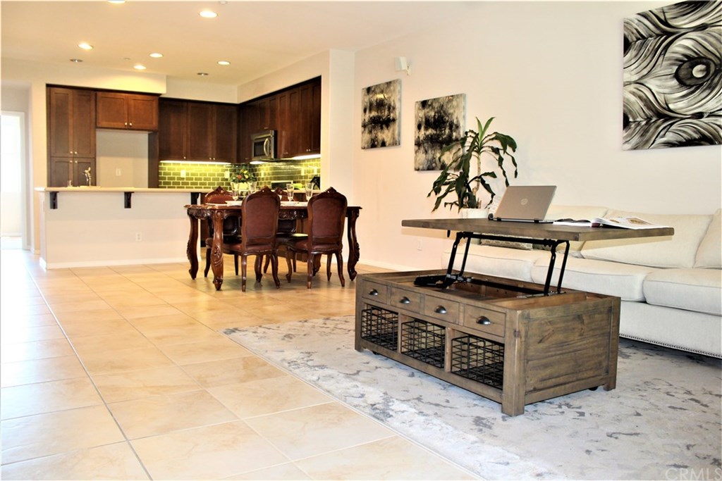 42 Pathway Irvine, CA 92618 - Photo 4 of 24