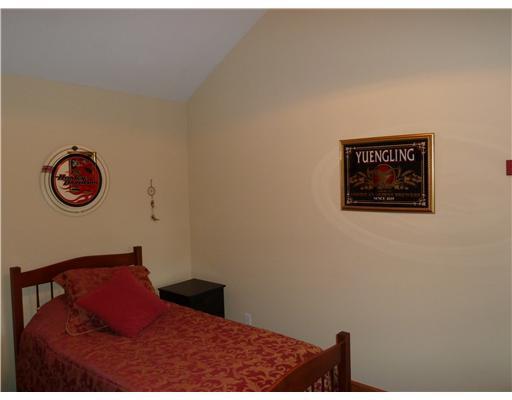 61 Charles Street Clark, PA 16113 - Photo 9 of 14