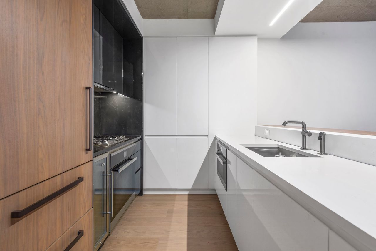 196 Orchard Street, Unit 5Q Manhattan, NY 10002 - Photo 6 of 9