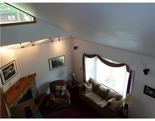 61 Charles Street Clark, PA 16113 - Photo 6 of 14